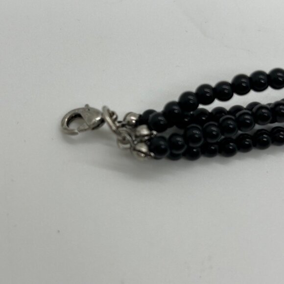 Vintage-Inspired Black Beaded Necklace With Aurora Borealis Rhinestone Pendant - Picture 12 of 13